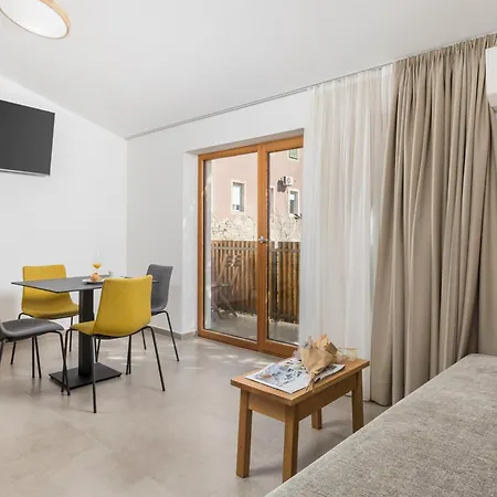 And Old Center Apartament Pula