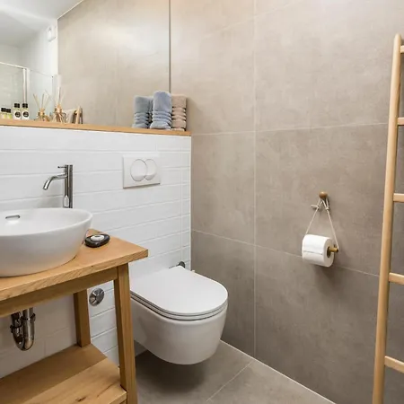 Apartament And Old Center Pula