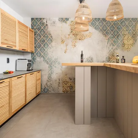 And Old Center Apartment *