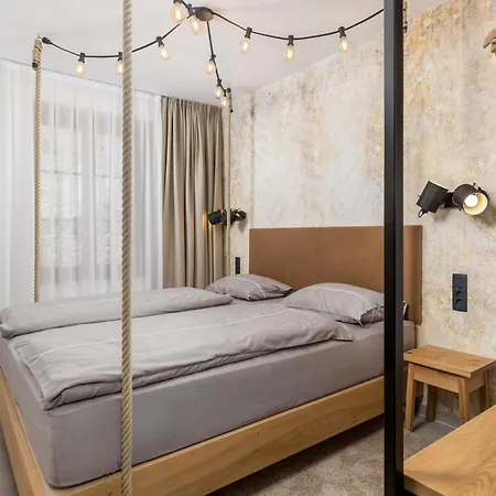 And Old Center Apartment