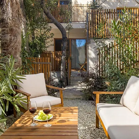 Apartment And Old Center *