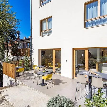 Apartment And Old Center Pula